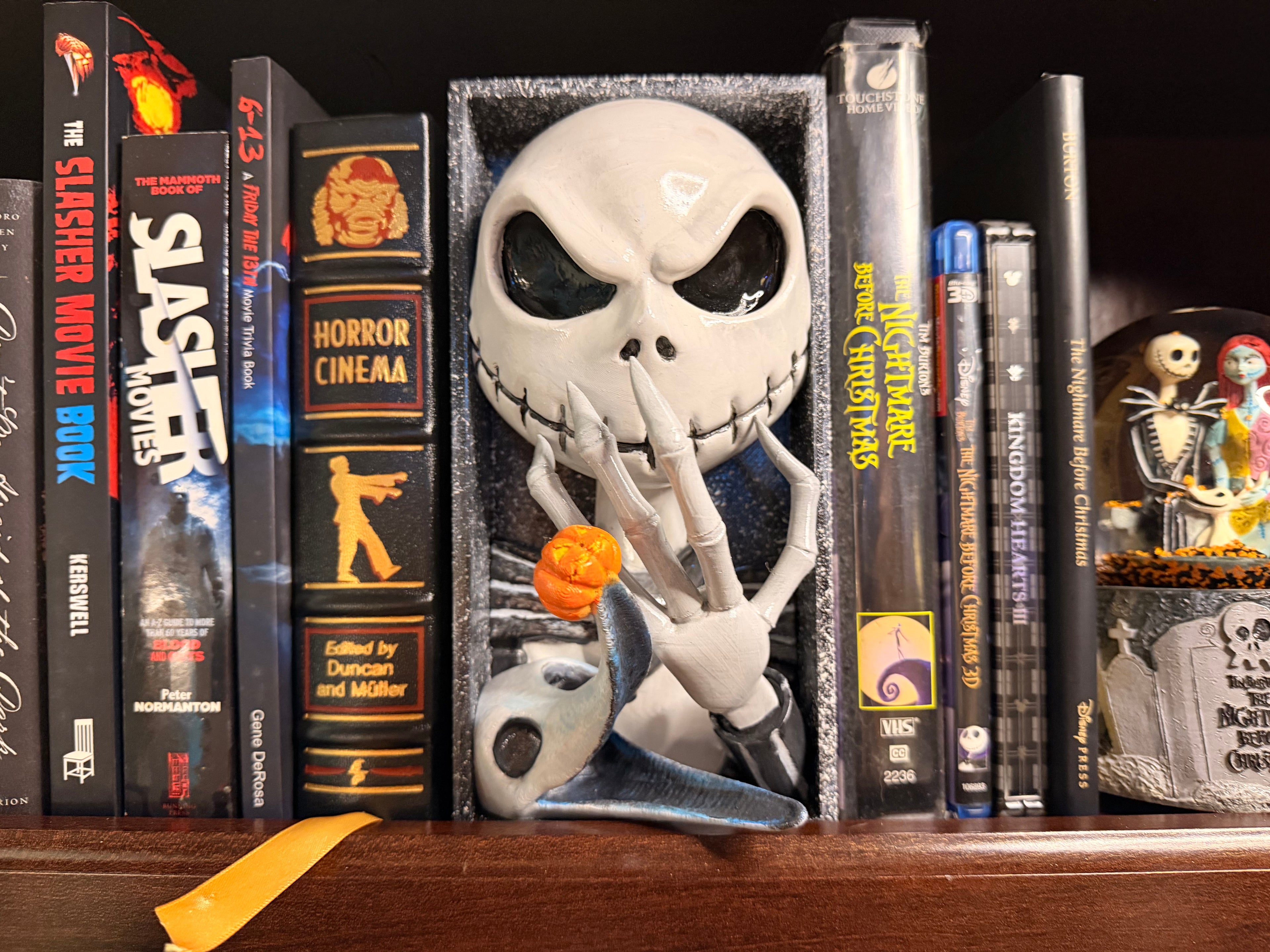 Jack Skellington Book Nook – Hand-Painted 3D Printed Display