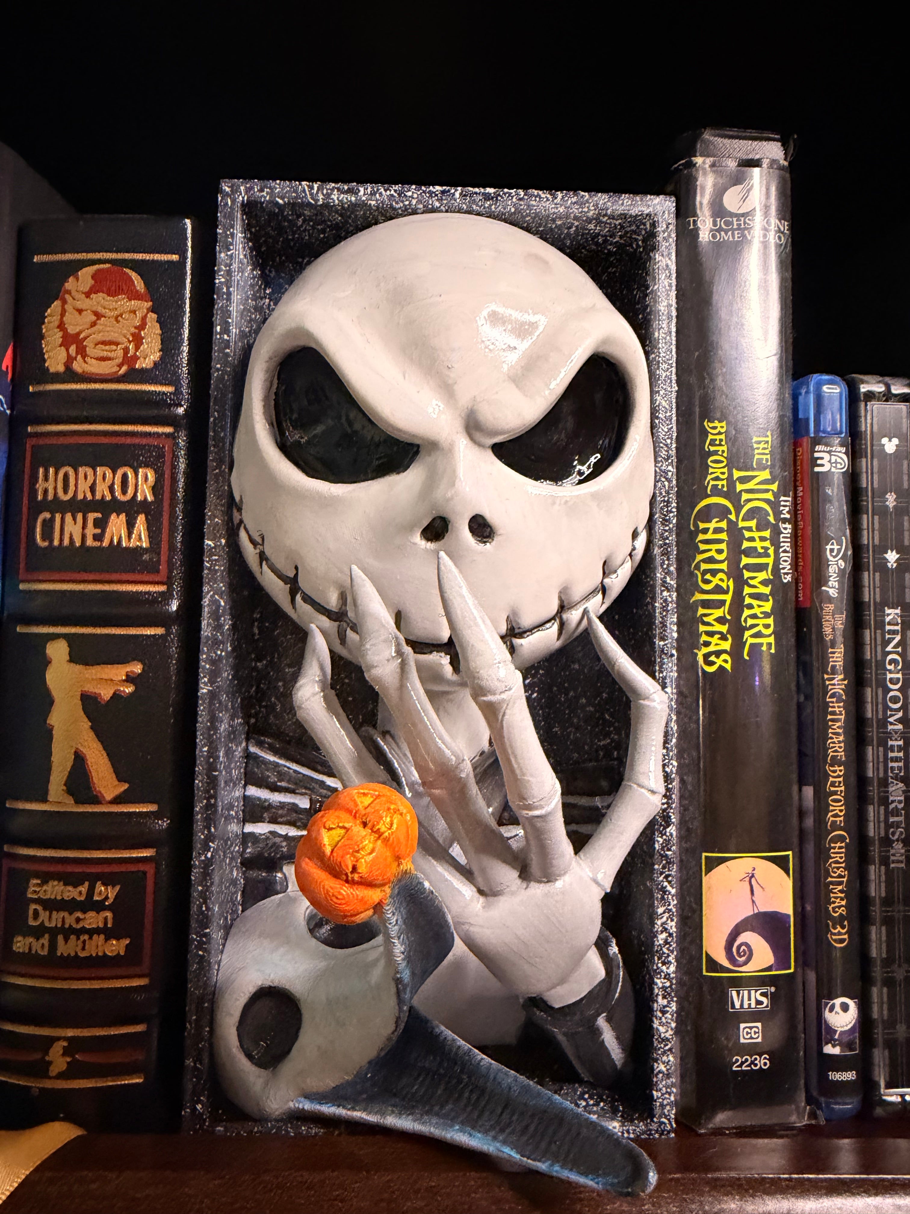 Jack Skellington Book Nook – Hand-Painted 3D Printed Display