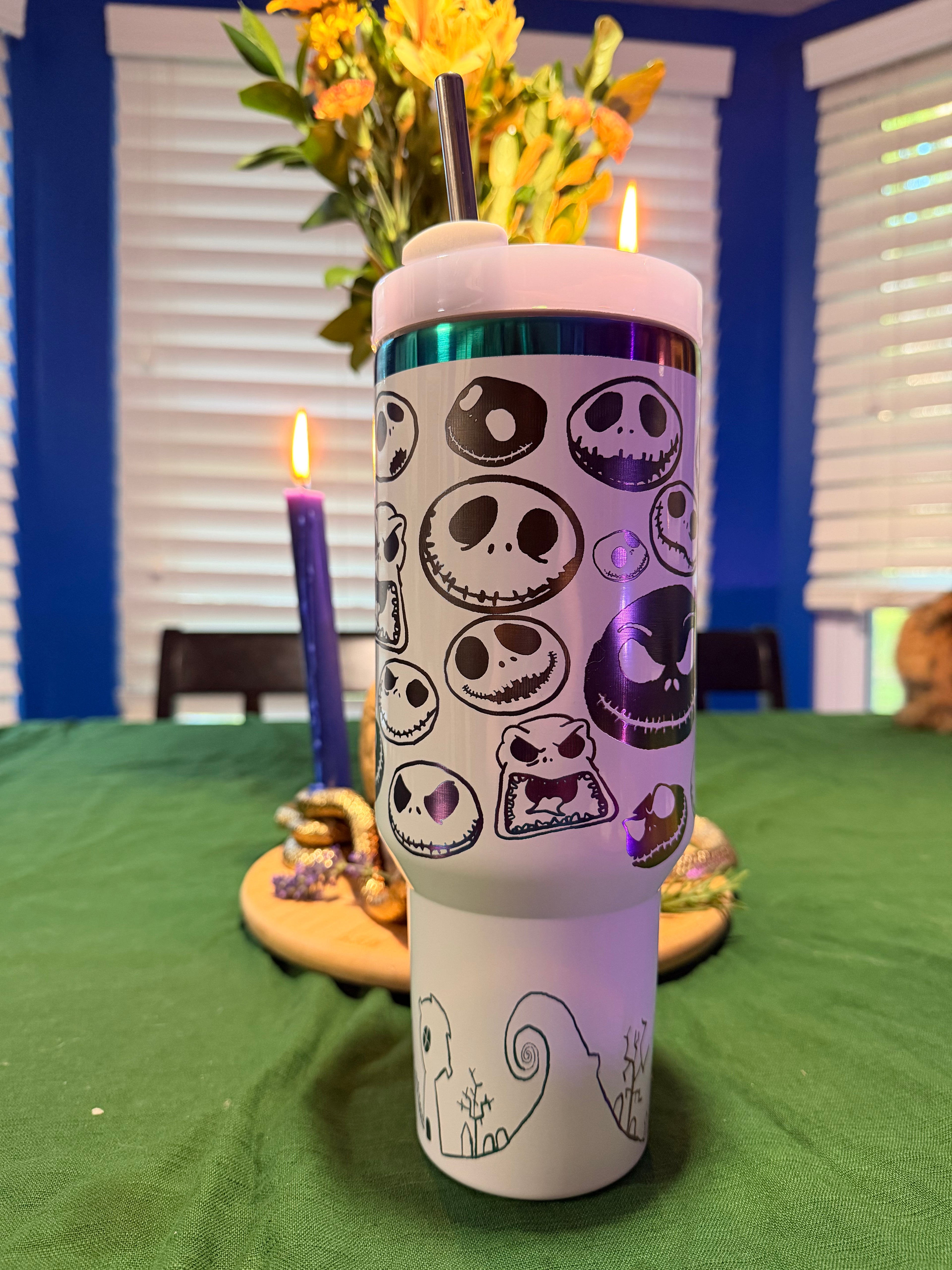 Jack Skellington 40oz Tumbler – Sippin’ in Spooky Style